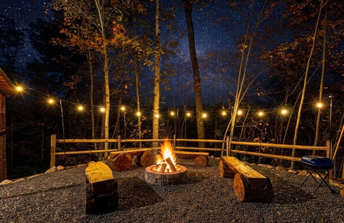 Alyssa Way Cabin · Gatlinburg, TN 4